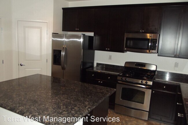 Foto del edificio - 10583 Acacia Park Pl