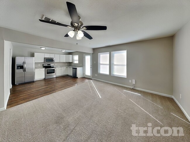 Foto del edificio - 908 Littleton Dr