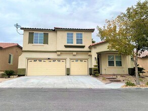 Building Photo - 9222 Avon Park Ave