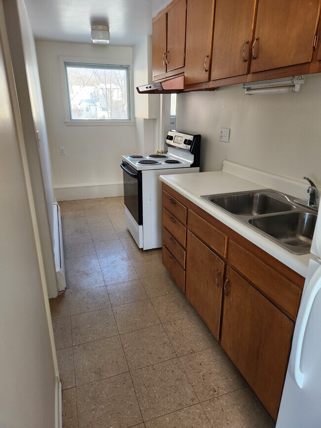 cocina - 116 W High St