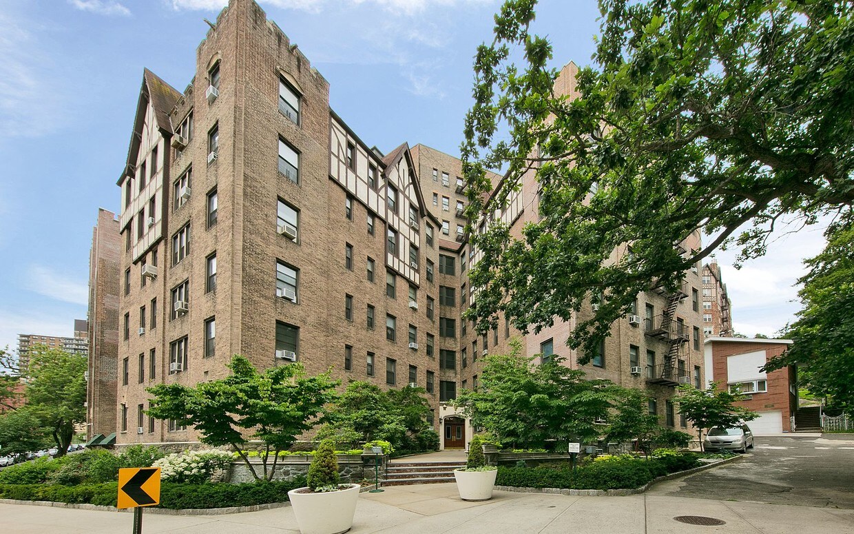 Foto principal - 3875 Waldo Ave