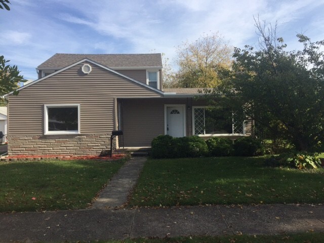 Primary Photo - 13403 Fordline St