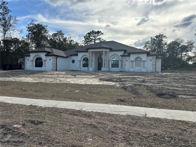 Building Photo - 5780 N Lena Dr