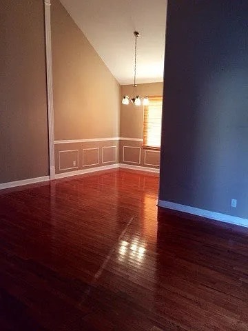 Foto del edificio - 1253 Rosewood Ln