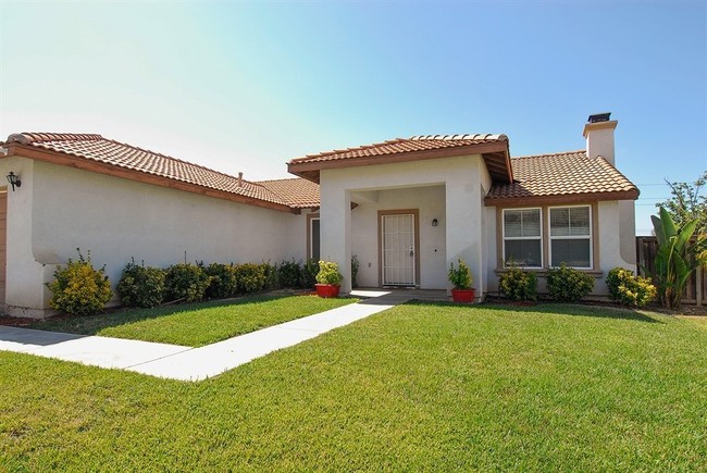 Foto del edificio - 22189 Country Hills Dr