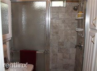 Building Photo - 1 br, 1 bath Condo - 54 Bypass Rd