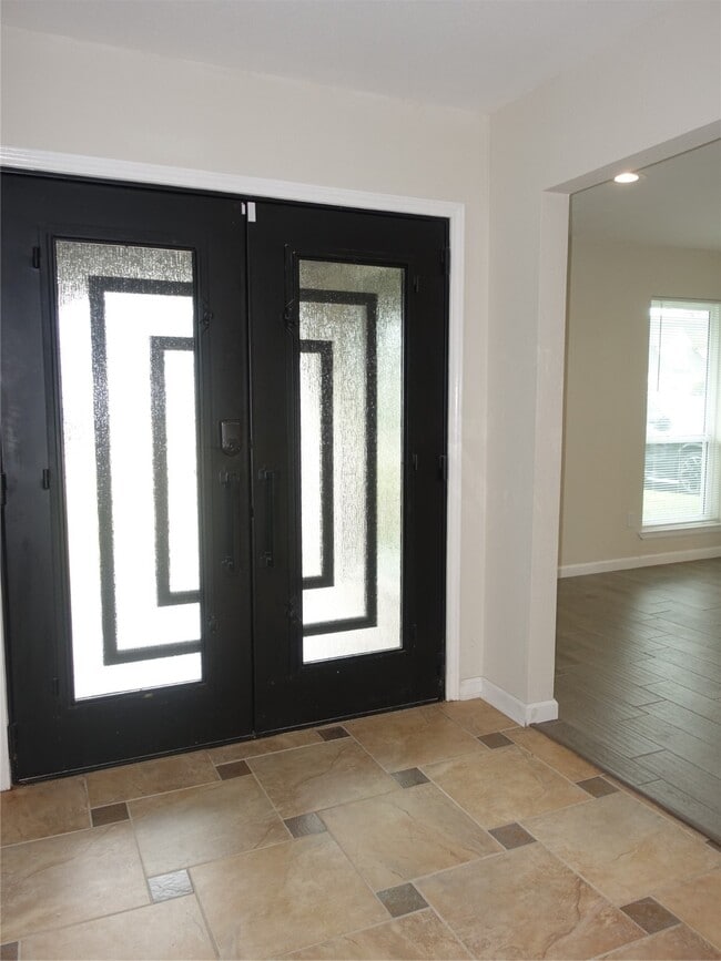 Building Photo - 1038 Cottage Oak Ln