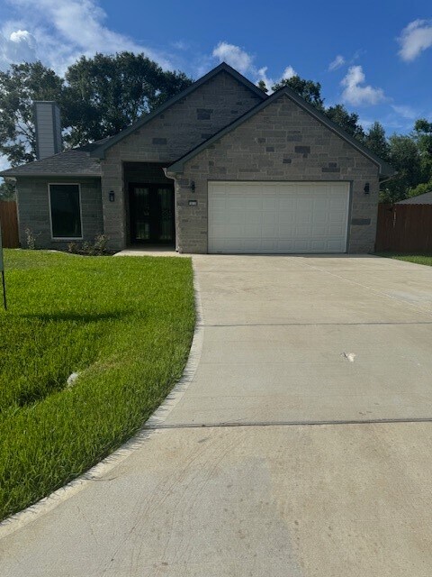Foto principal - 1513 Sherl St