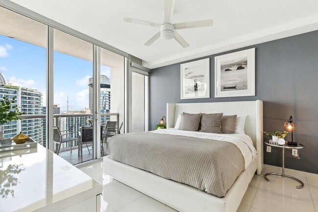 Foto del edificio - 485 Brickell Ave