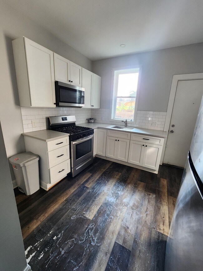 Photo - 815 E Tulpehocken St House