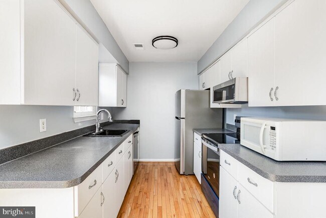 Foto del edificio - 3629 Sweethorn Ct