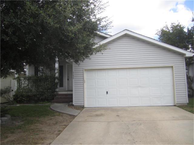 Foto principal - 21406 Sweet Grass Ln