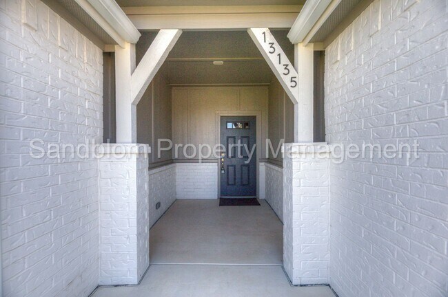 Foto del edificio - 13135 S 72nd E Ave