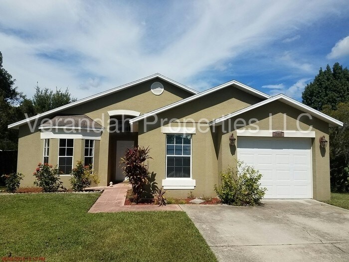 Primary Photo - 13655 Glasser Ave