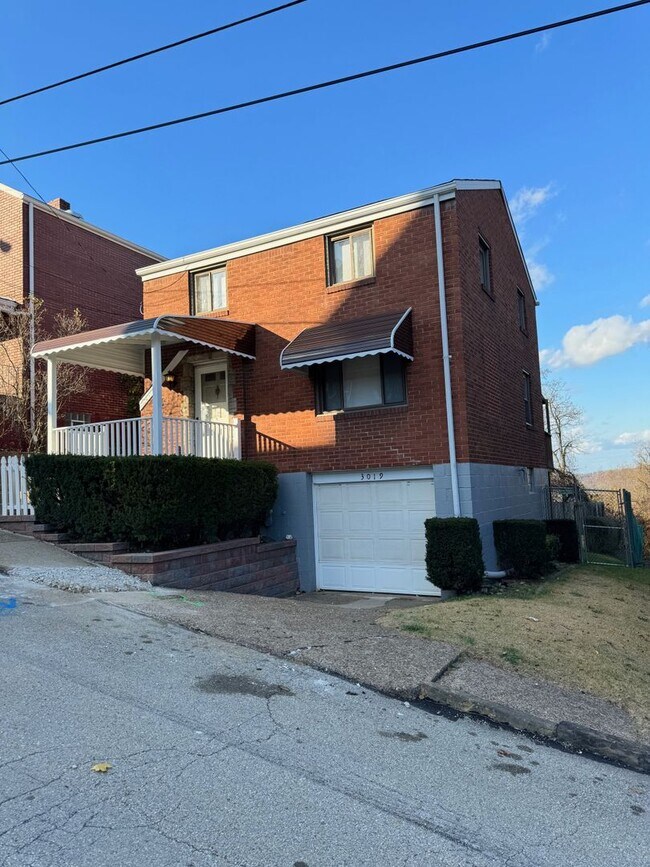 Foto del edificio - Cozy 3 Bedroom 1 Bathroom House