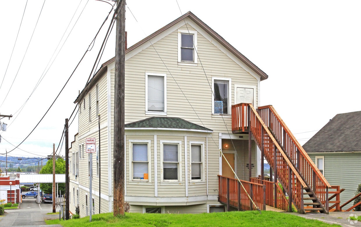 3111 Lombard Ave, Everett, WA 98201 Apartments in Everett, WA