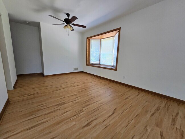 Foto del edificio - 1301 N Harlem Ave