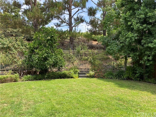 Building Photo - 5947 E Bluebonnet Ct