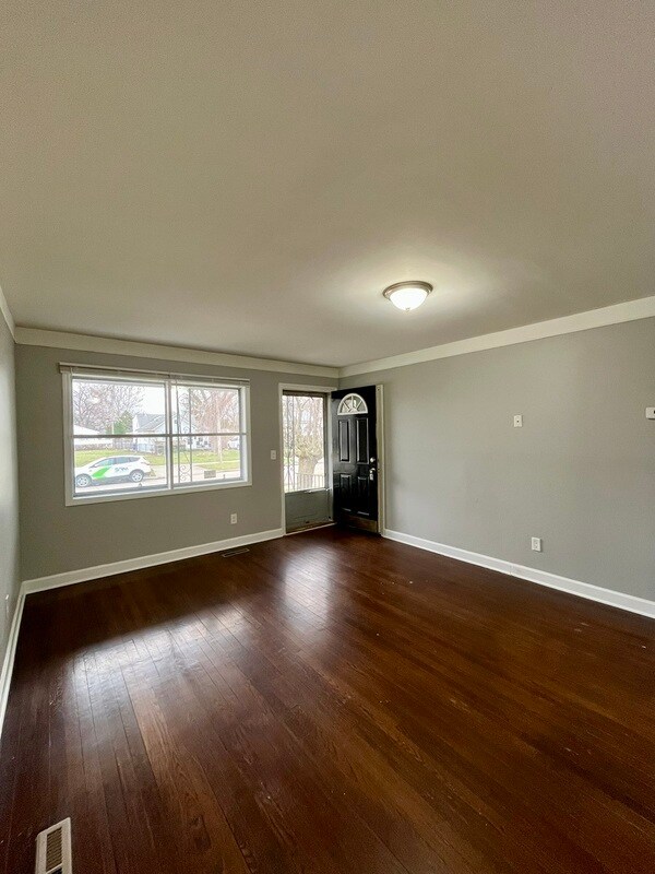 Foto del edificio - 4656 Detroit St