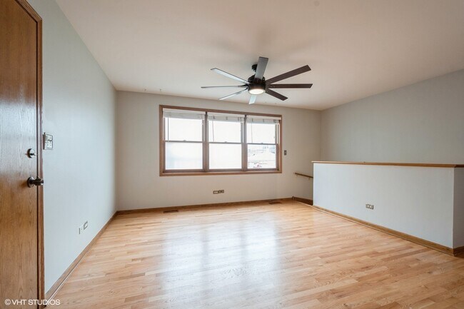Foto del edificio - 7411 N Claremont Ave