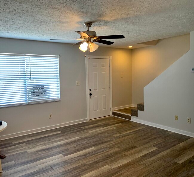 Foto del edificio - 103 Downing St