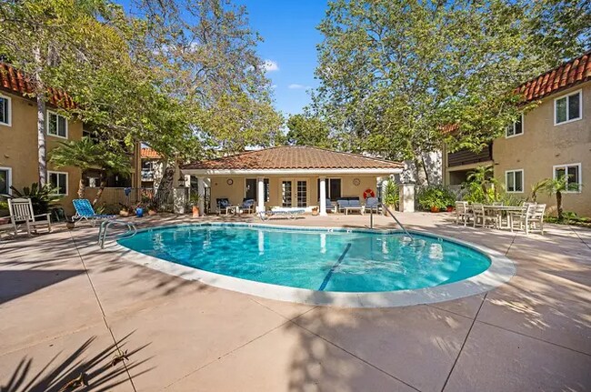 Foto del edificio - 17172 Bolsa Chica St