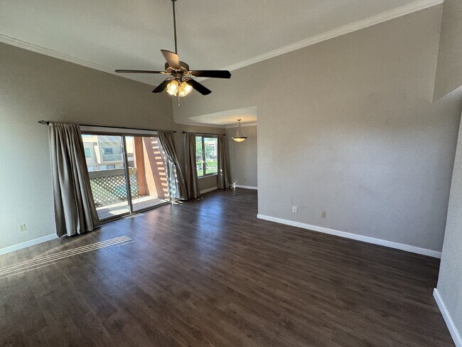 Foto del edificio - 3600 Hayden Rd