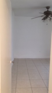 Building Photo - 7870 Grand Canal Dr