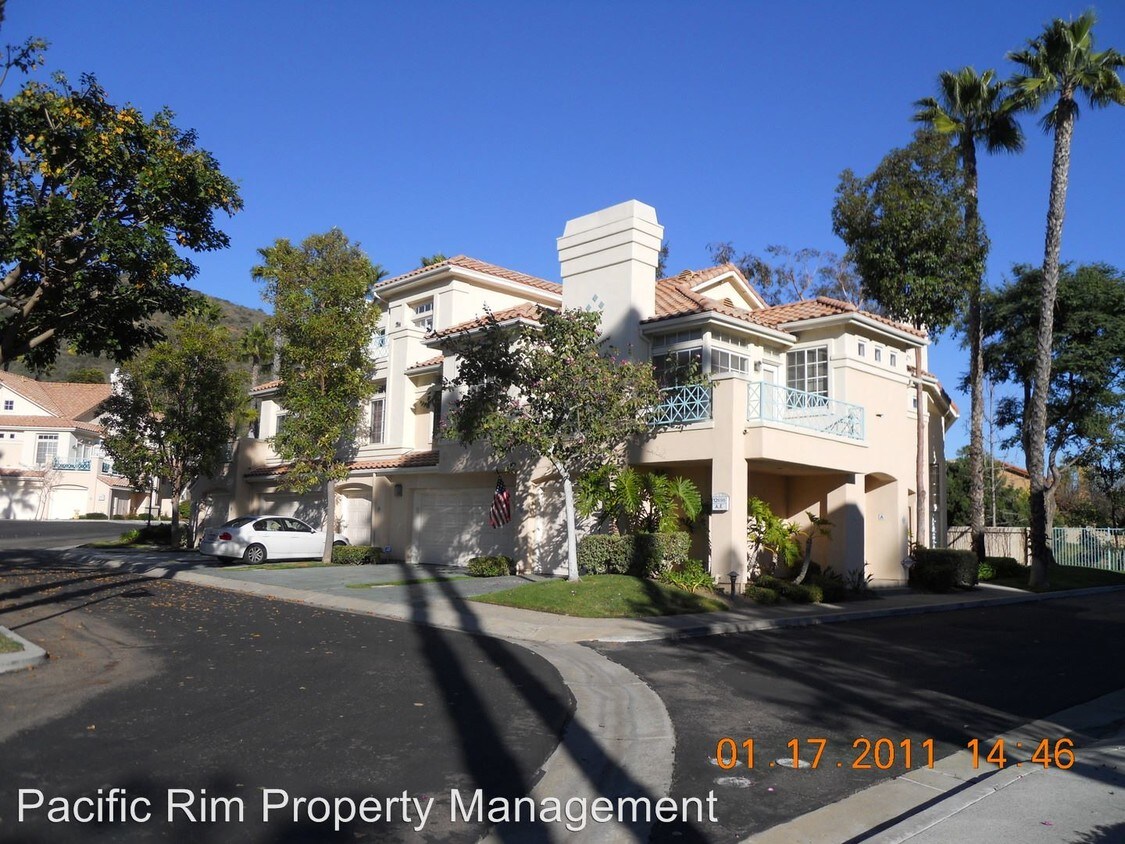 Primary Photo - 12696 Springbrook Dr