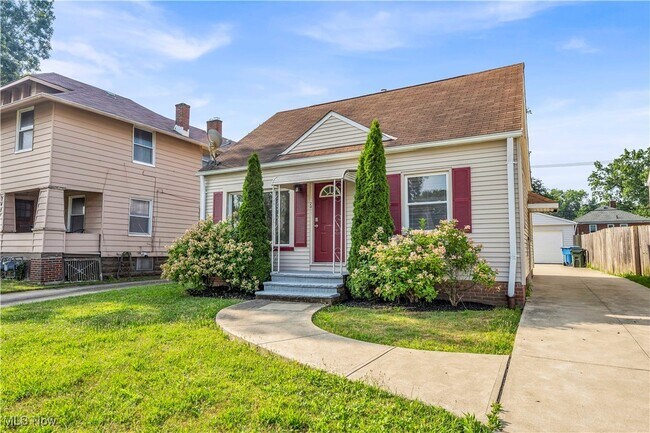 Foto del edificio - 2411 Brookdale Ave