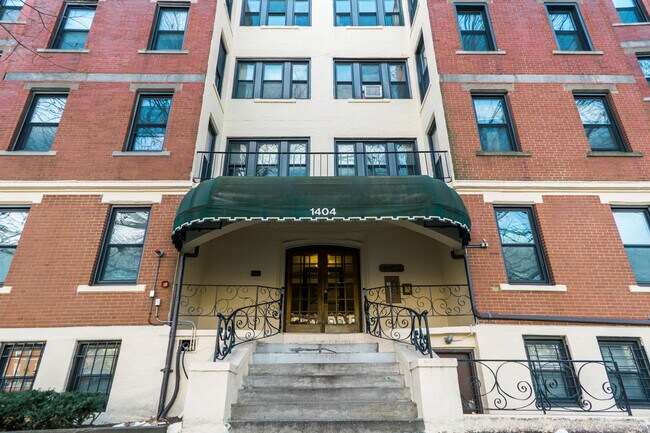 Foto del edificio - 1404 Commonwealth Ave