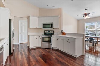 Building Photo - 5940 Sand Wedge Ln