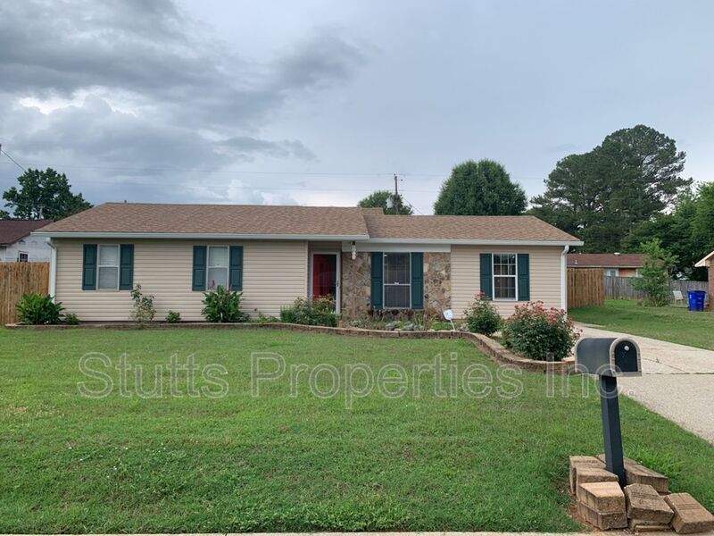 1610 Broadway Blvd, Florence, AL 35630 House Rental in Florence, AL