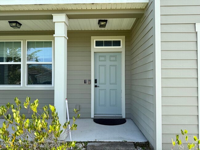 Foto del edificio - 2200 Pebble Point Dr