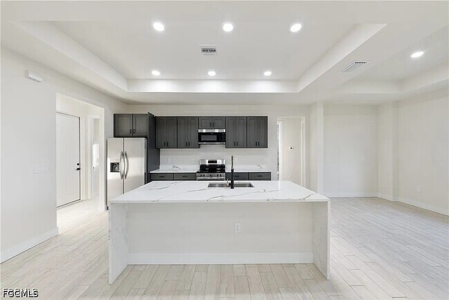 Foto del edificio - 3008 23rd St SW