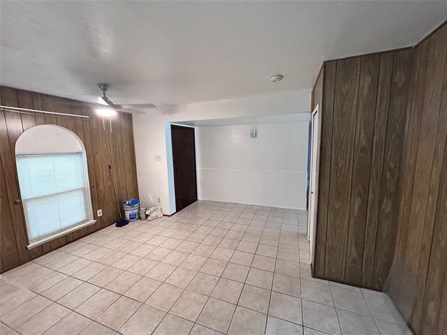 Foto del edificio - 705 Edelweiss Dr