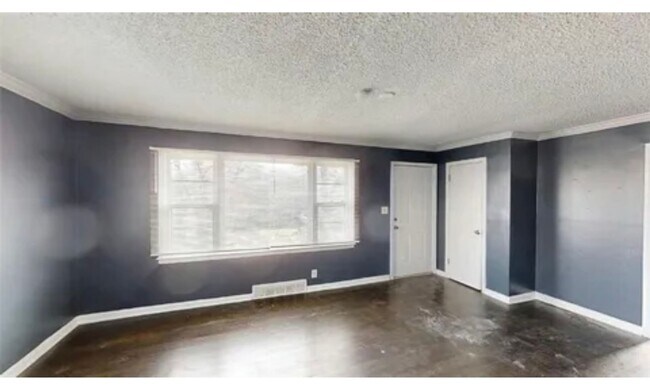 Building Photo - Very Nice 3 bedroom 1 bath house for rent!...