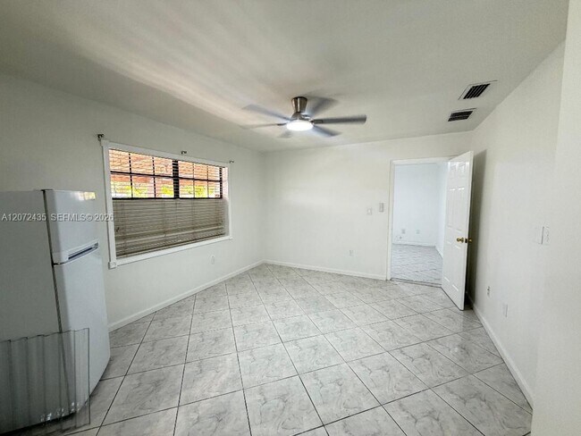 Foto del edificio - 8258 SW 148th Pl