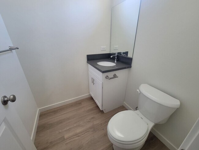 Foto del edificio - 8304 Grandy St
