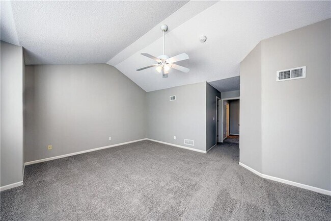 Building Photo - 9206 Boehm Dr