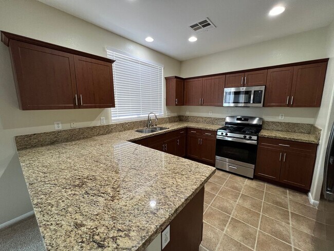 Building Photo - 1846 Shining Elm Ct