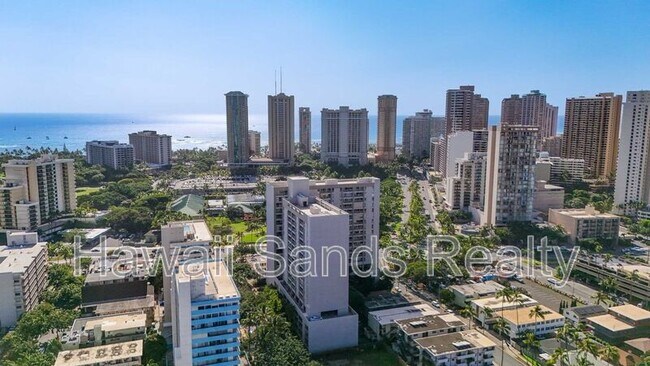 Foto del edificio - 430 Keoniana St