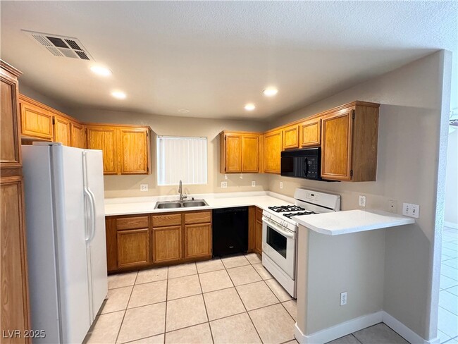 Foto del edificio - 4128 Rocky Beach Dr