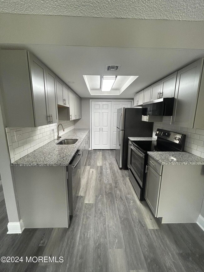 Building Photo - 43B Catalpa Plaza