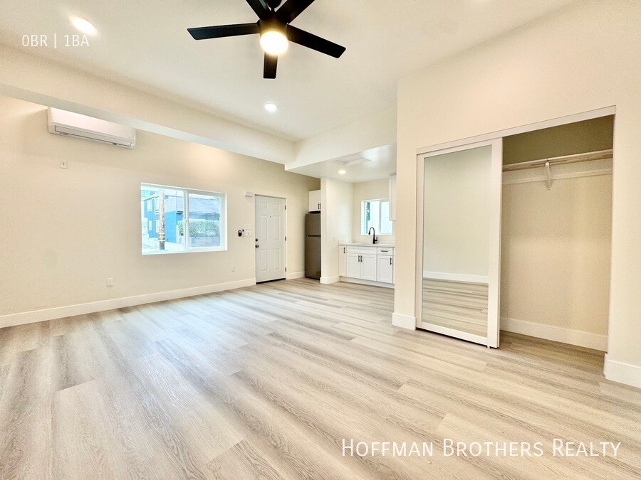 Foto principal - 12814 Pacific Ave