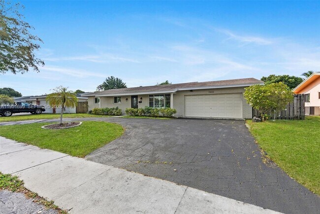 Foto del edificio - 7400 NW 15th St