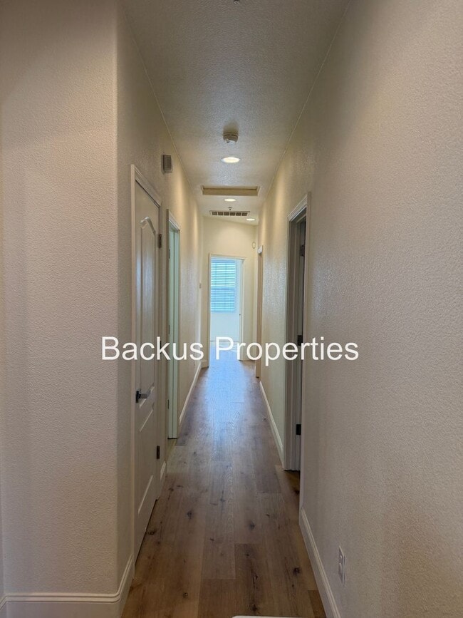 Foto del edificio - Beautiful 3 bedroom home in Greenfield