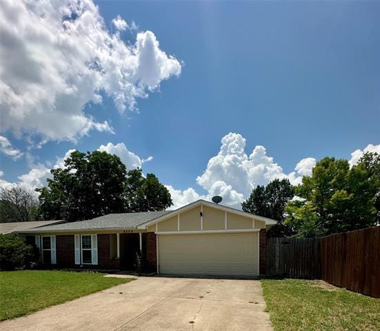 Foto del edificio - 6524 Blue Grass Dr