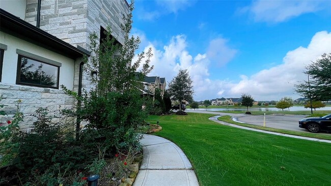 Foto del edificio - 321 Waters Landing Ln