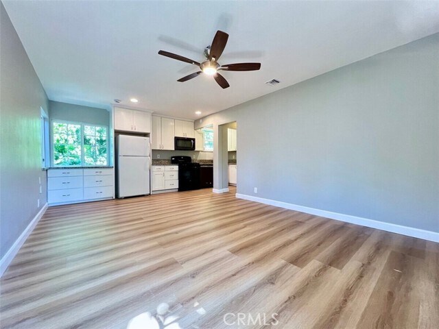 Foto del edificio - 835 E Howard St